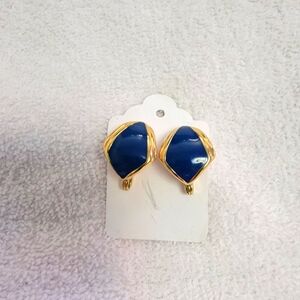 Vintage Monet Clip on Earrings